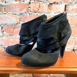 Steve Madden Suede Ruffle Heels